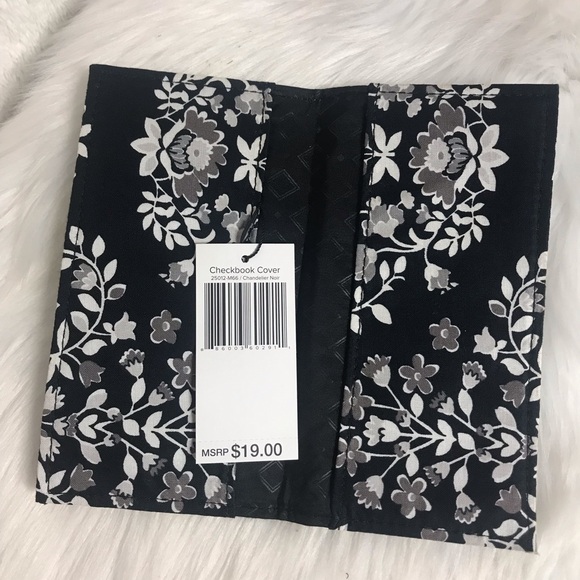 Vera Bradley Black and Gray Check cover - Picture 5 of 6